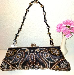 Apt. 9 Vintage-like beaded purse